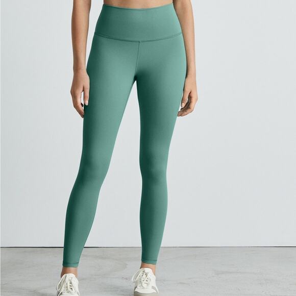 Everlane Soft Green Perform Legging Ankle Activewear performance  size XS - Picture 1 of 8